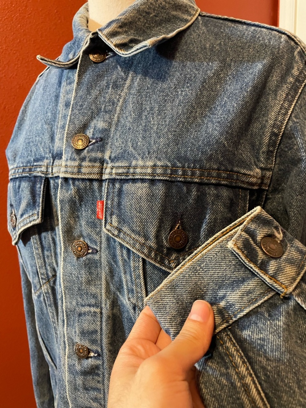 Levi’s Men’s Vintage 80’s 70506- 0216 Type 3 Denim Blue Jean Sunfaded Jacket - Picture 2 of 9